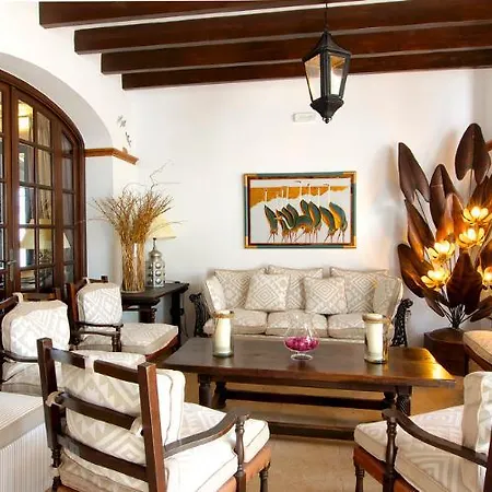 La Malvasía Hotel 4*